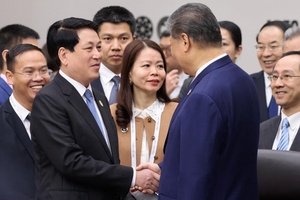 Chủ tịch nước Lương Cường gặp Tổng Bí thư, Chủ tịch nước Trung Quốc Tập Cận Bình