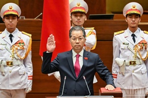 Ông Nguyễn Văn Quảng tuyên thệ nhậm chức Chánh án Tòa án nhân dân tối cao