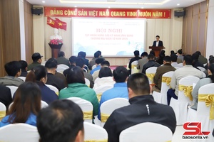 'Nâng cao kỹ năng, ứng dụng thương mại điện tử cho doanh nghiệp, HTX, cơ sở sản xuất, kinh doanh