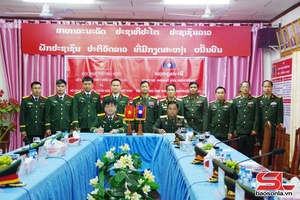 'Bộ CHQS tỉnh Sơn La hội đàm với Bộ CHQS các tỉnh U Đôm Xay và Luông Pha Bang