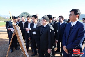 Thường trực Tỉnh ủy kiểm tra tiến độ các dự án trên địa bàn các phường Vân Sơn, Thảo Nguyên, Mộc Châu 