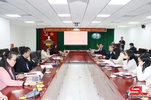 'Đảng bộ Sở Nội vụ sinh hoạt dưới cờ tháng 12/2025