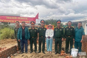 'Dựng lại bình yên sau lũ dữ