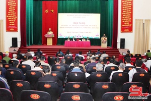 Tổ đại biểu HĐND tỉnh tiếp xúc cử tri sau Kỳ họp thứ mười hai tại xã Quỳnh Nhai