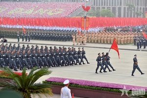 'Tỉnh táo trước luận điệu “đất nước hòa bình, không cần đầu tư cho quốc phòng, an ninh, chỉ tập trung phát triển kinh tế”
