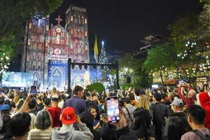 'Giáng sinh ấm áp trên mọi miền đất nước