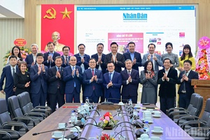 'Chính thức khai trương Báo Nhân Dân điện tử tiếng Hàn Quốc