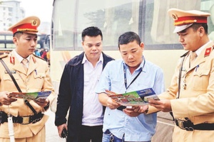 'Bảo đảm an toàn giao thông dịp cuối năm