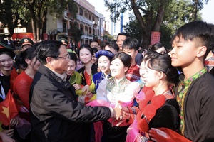Thủ tướng Phạm Minh Chính: Xây dựng trường học khu vực miền núi, đồng bào dân tộc để gieo chữ, giữ nước