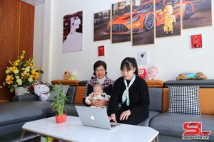 'Sắm Tết sớm trên "chợ Online"