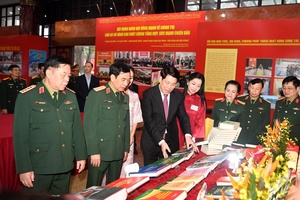 'Quân đội nhân dân Việt Nam góp phần giữ vững trận địa tư tưởng của Đảng