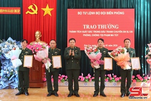 'Trao thưởng cho các lực lượng Chuyên án phòng chống tội phạm ma túy