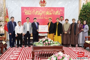 Các tổ chức tôn giáo thăm, chúc Tết tỉnh Sơn La