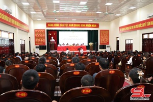  Cử tri Phù Yên, Suối Tọ, Tường Hạ, Tân Phong đánh giá cao chương trình hành động của các ứng cử viên đại biểu Quốc hội