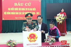 Hân hoan ngày bầu cử ở xã biên giới Sốp Cộp