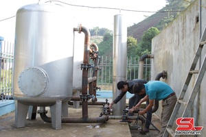 'Bảo đảm cung cấp nước sạch sinh hoạt cho vùng nông thôn