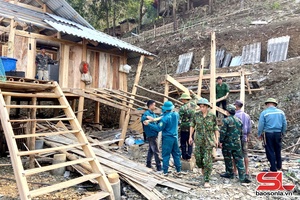 'Sơn La: Dông lốc, mưa đá gây thiệt hại về người và tài sản
