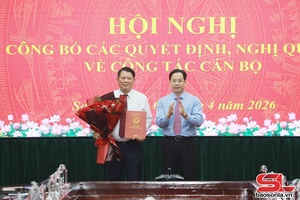 Hội nghị công bố các nghị quyết, quyết định về công tác cán bộ