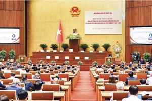 Phát huy tinh thần trách nhiệm cao nhất với quốc dân, đồng bào