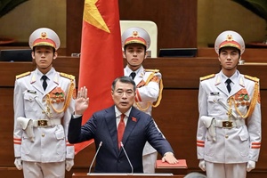 Đồng chí Lê Minh Hưng được bầu giữ chức Thủ tướng Chính phủ