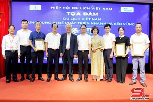 'Tọa đàm Du lịch Việt Nam ứng dụng AI để phát triển nhanh và bền vững