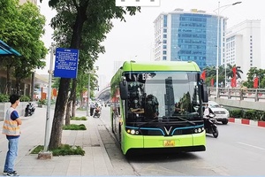 Tăng tốc điện hóa để có giao thông xanh