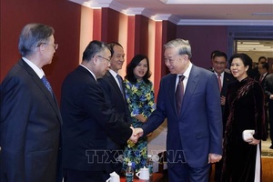 'Tổng Bí thư, Chủ tịch nước Tô Lâm và phu nhân gặp mặt thân nhân các tướng lĩnh, chuyên gia, nhân sĩ hữu nghị Việt Nam - Trung Quốc