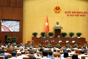 Sáng nay (24-4), Quốc hội biểu quyết thông qua nhiều dự án luật, nghị quyết và bế mạc Kỳ họp thứ nhất