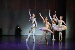 'Thưởng thức những kiệt tác opera và ballet do các nghệ sĩ Belarus biểu diễn