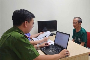 'Hà Nội bắt giữ đối tượng lừa chữa 'bách bệnh' bằng nước ion kiềm, giao dịch gần 100 tỷ đồng