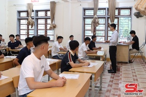 'Điểm thi Trường PTDT Nội trú tỉnh có 469 thí sinh dự thi môn Ngữ Văn