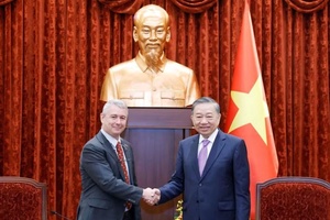 'Tổng Bí thư, Chủ tịch nước Tô Lâm tiếp Đại sứ các nước chào từ biệt nhân dịp kết thúc nhiệm kỳ công tác
