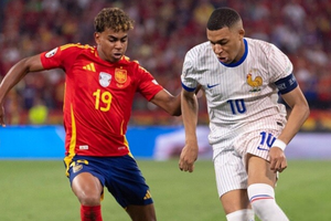 'Bán kết World Cup 2026: Long tranh, hổ đấu
