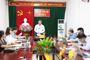Đồng chí Chủ tịch UBND tỉnh tiếp công dân định kỳ tháng 7