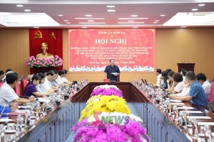 Thường trực Tỉnh ủy giao ban với Ủy ban MTTQ Việt Nam và các tổ chức chính trị - xã hội tỉnh