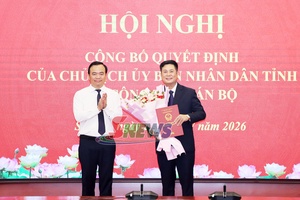 Hội nghị công bố Quyết định của Chủ tịch UBND tỉnh về công tác cán bộ