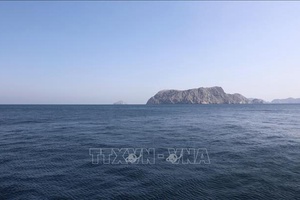 'Iran và Oman sắp đạt thỏa thuận về tuyến hàng hải mới tại eo biển Hormuz