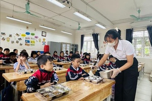 'Thủ tướng Chính phủ yêu cầu tăng cường bảo đảm an toàn thực phẩm trong cơ sở giáo dục