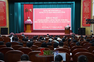'Khai mạc lớp bồi dưỡng chính trị hè cho cán bộ quản lý, giáo viên  hè năm 2026