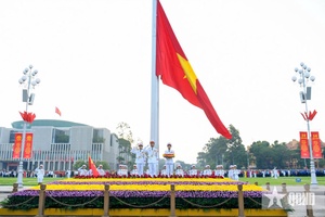 Thiêng liêng Lễ Thượng cờ tại Quảng trường Ba Đình trong ngày Quốc khánh
