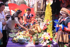 'Trọn vị văn hóa trong từng món ăn dân tộc