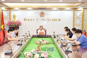 Kiểm soát giá, giữ vững nền tảng tăng trưởng hai con số