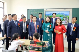 Sơn La náo nức Ngày hội đến trường