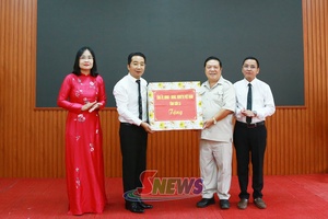 'Rộn ràng không khí năm học mới