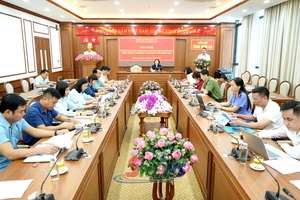 Thông qua dự thảo báo cáo giám sát với Ban Thường vụ Đảng ủy xã Sông Mã