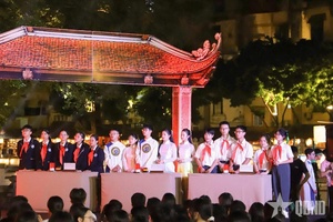 'Tiếp nối mạch nguồn hiếu học qua sân chơi di sản tại Văn Miếu - Quốc Tử Giám