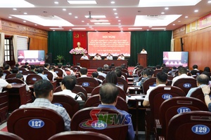 Quán triệt, triển khai các văn bản của Trung ương và Tỉnh ủy