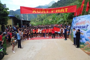 'Giải chạy “Mùa vàng giữa mây ngàn bản Ít” năm 2026 thu hút hơn 1.000 vận động viên
