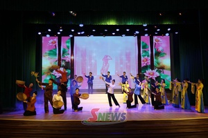 'Chương trình nghệ thuật “Phụ nữ Việt Nam khát vọng vươn xa”