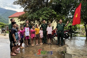 ' Vững biên cương từ sức mạnh lòng dân